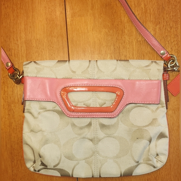 Coach NWOT Tan And Salmon Bonnie Crossbody Foldover Bag - Picture 1 of 6